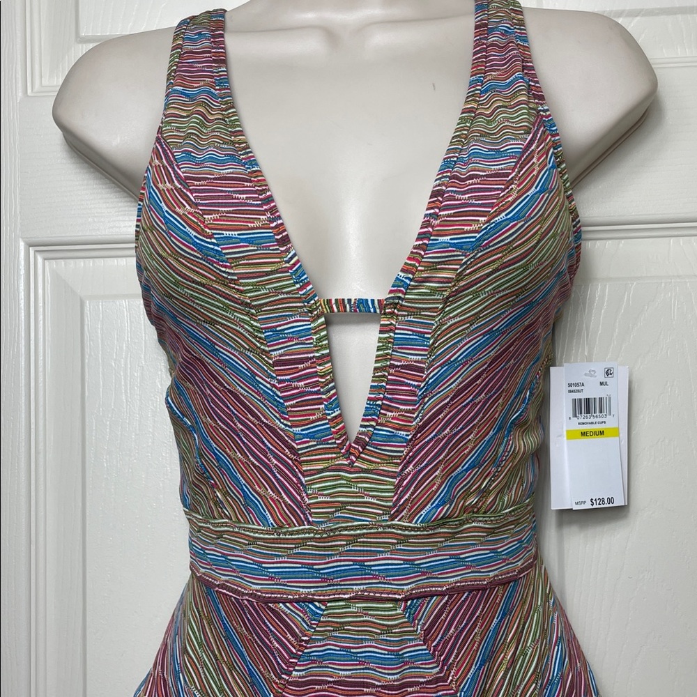 BECCA Free Spirit Plunge One-Piece Swimsuit NWT - Picture 13 of 13